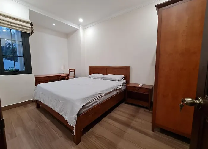 Two Bedrooms Appartment In District 1